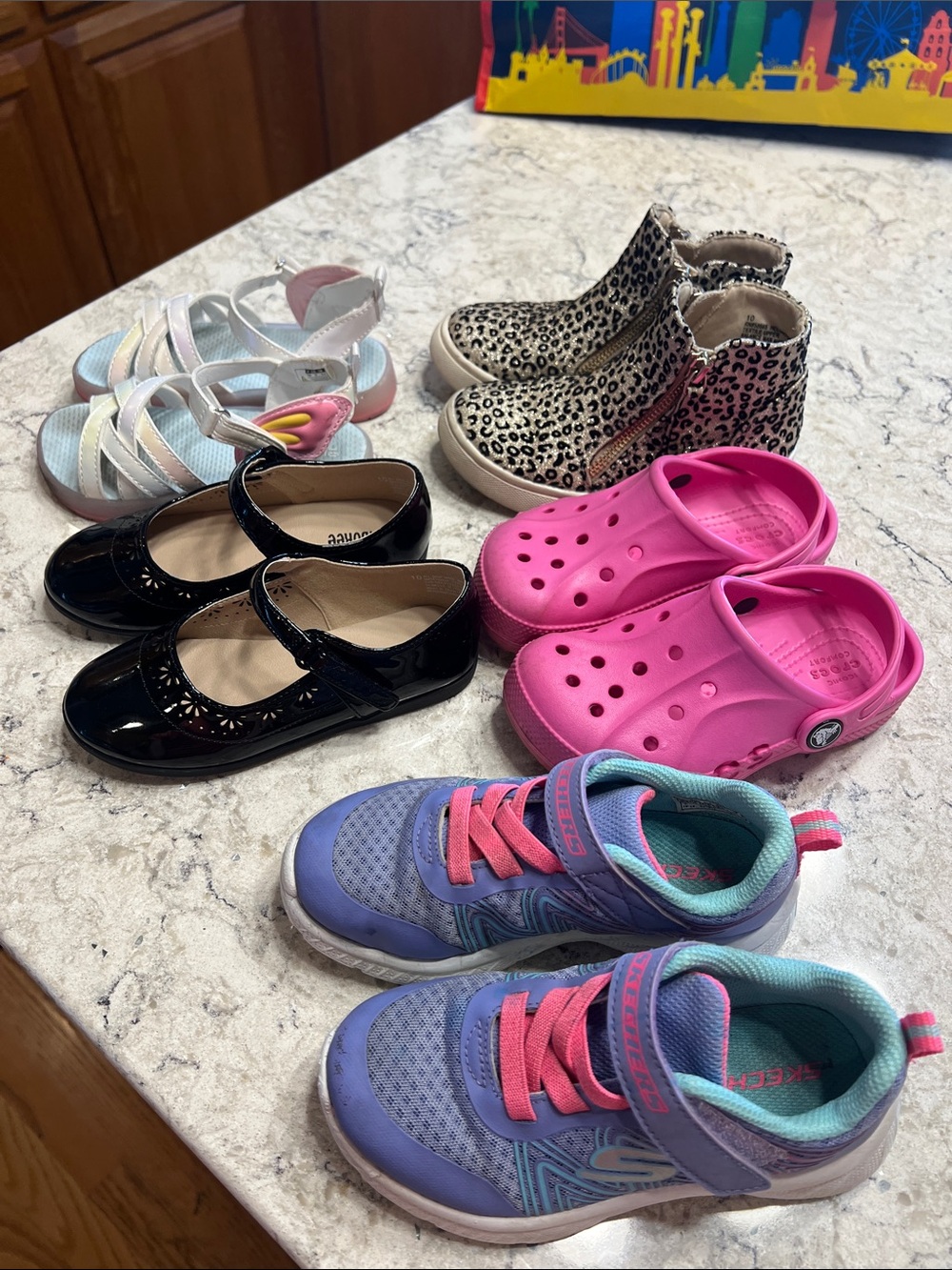 A lot of size 9-10 shoes. Gently worn - Picture 2 of 13